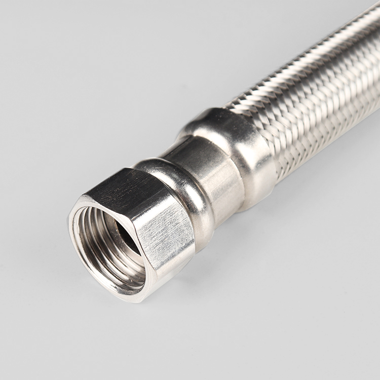 Manguera trenzada de metal-16
